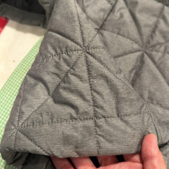 The North Face Women’s medium coat - Picture 9 of 13